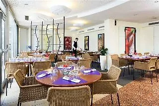 Hotel Novotel Amiens Est 3*