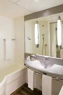 Novotel Amiens Est